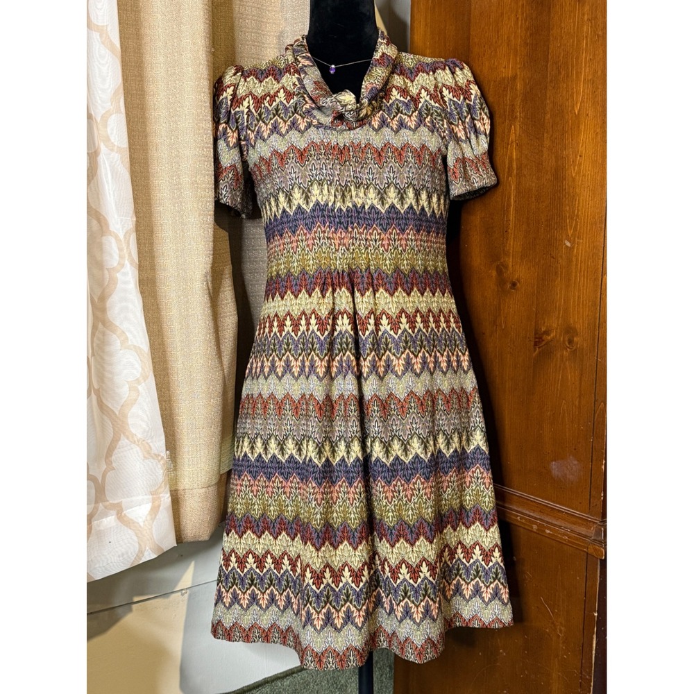 J Howard Size 8 Retro Chevron Leaf Print Cowl Neck Dress